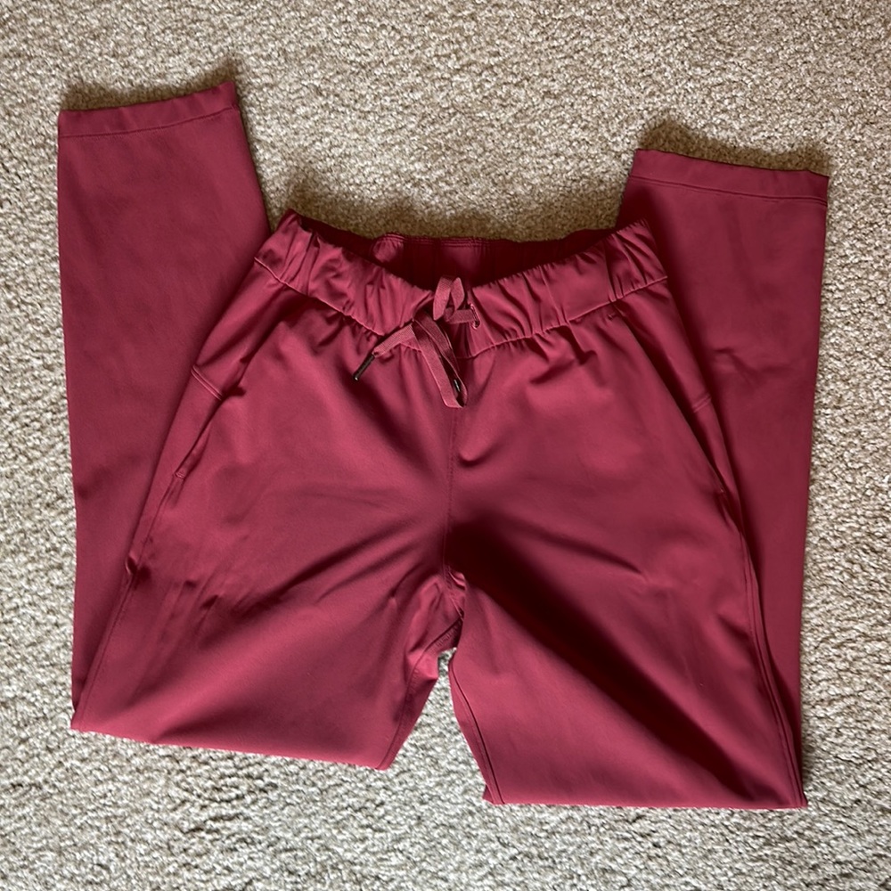 Lululemon On The Fly Pant Luxtreme - Chianti